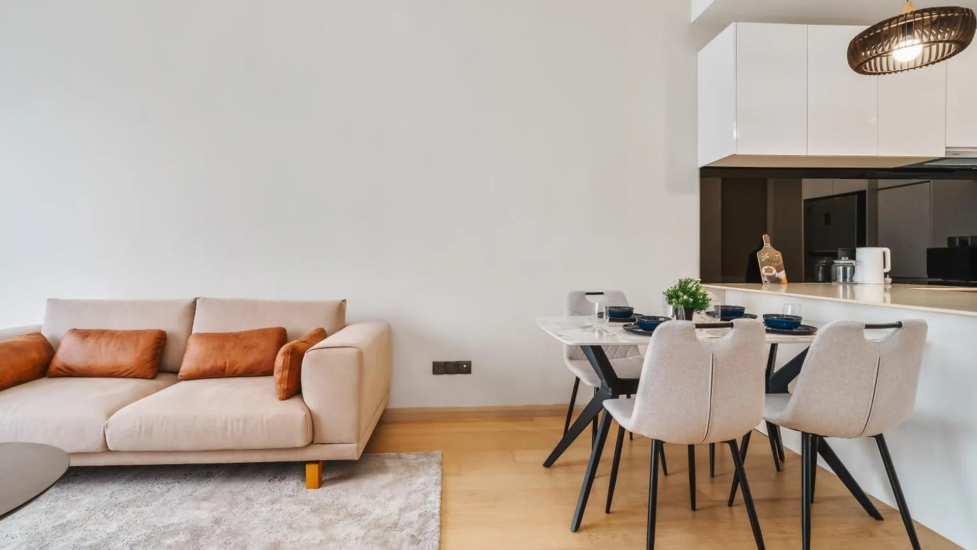 Daire Star Residences 2R2B Designer Suite - 400M To Klcc And Lrt Station Kuala Lumpur
